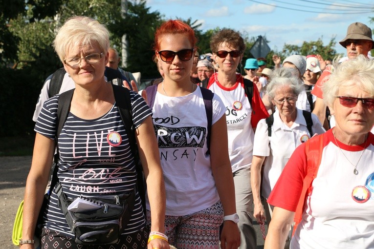 Grupa biało - czerwona