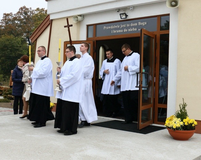 Poświęcenie kościoła Matki Bożej Fatimskiej i św. Jana Pawła II 