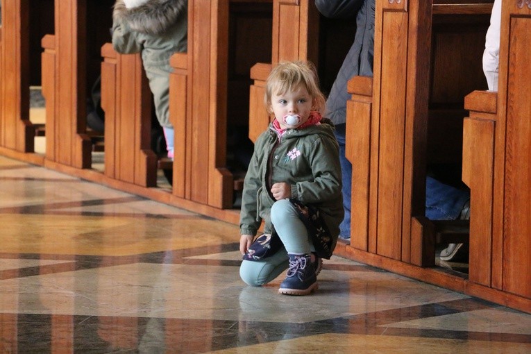 Ciechanów. Uroczystości w parafii MB Fatimskiej