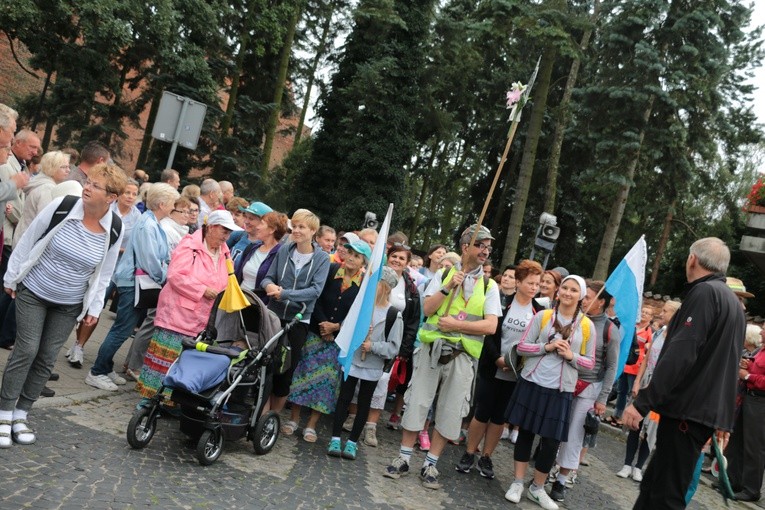 Pierwszy dzień pielgrzymki - przedpołudnie