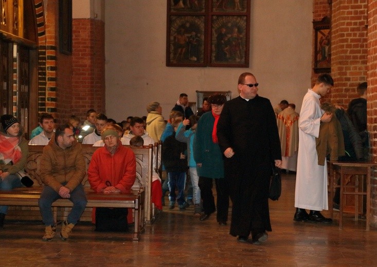 Powrócić do daru święceń