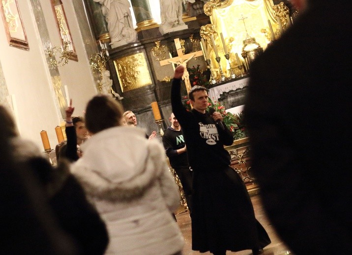 Czuwanie maturzystów