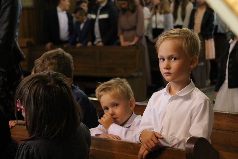 Uroczystości w SP im. Kardynała Stefana Wyszyńskiego w Siedlinie