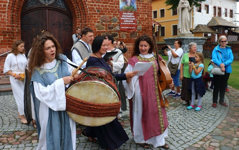 Dni Jakubowe - chrzest Lanzanii