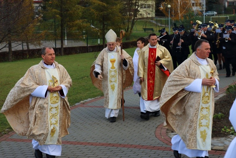 Wprowadzenie relikwii do kościoła Miłosierdzia Bożego w Malborku