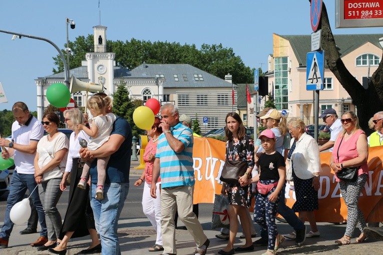 Ciechanów. Marsz dla Życia i Rodziny