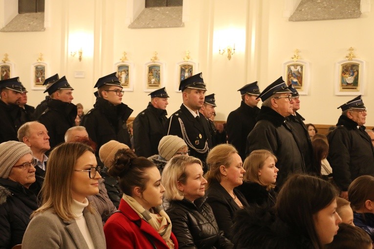 Rogotwórsk. Poświęcenie nowego ołtarza