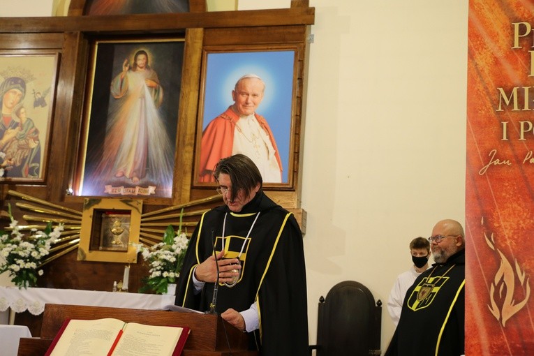 Gostynin. Chorągiew Miłosierdzia Bożego