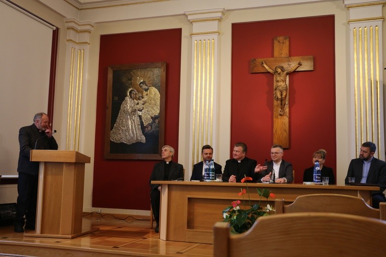 Płock. Sympozjum WSD