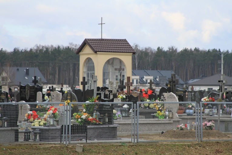 Borkowo. Pogrzeb ks. kan. Stefana Prusińskiego
