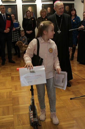 Płock. Wręczenie nagród w konkursie OTK
