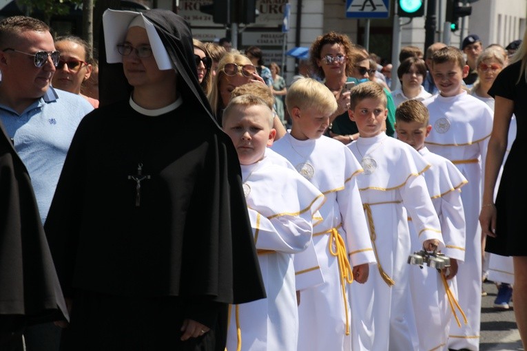 Płock. Procesja Bożego Ciała