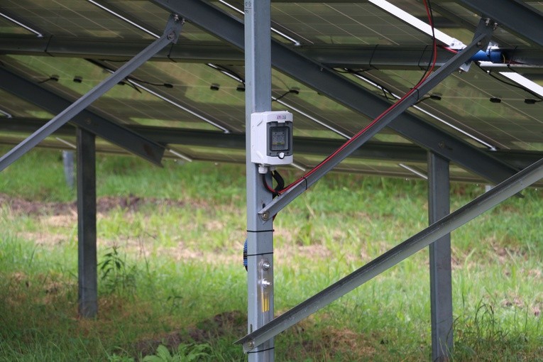 Góry k. Płocka. Otwarcie i poświęcenie farmy fotowoltaicznej