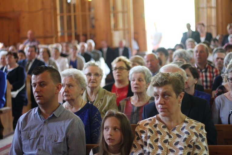 Relikwie bł. ks. Jerzego w Uniecku