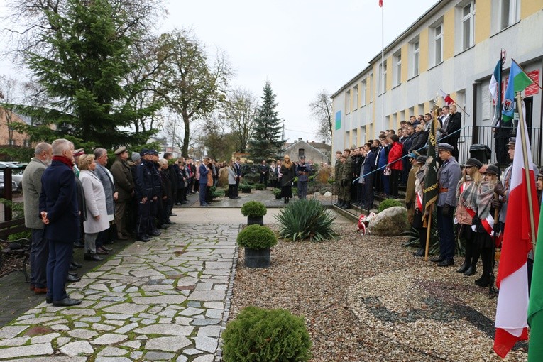 Mława. Pamiętają o Ułanach