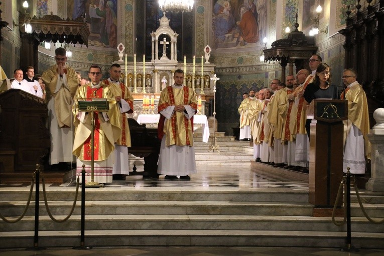 Pielgrzymka. Msza św. w katedrze