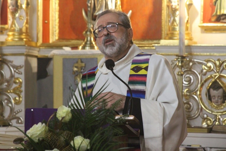 Brwilno k. Płocka. Pożegnanie ks. kan. Henryka Lipki
