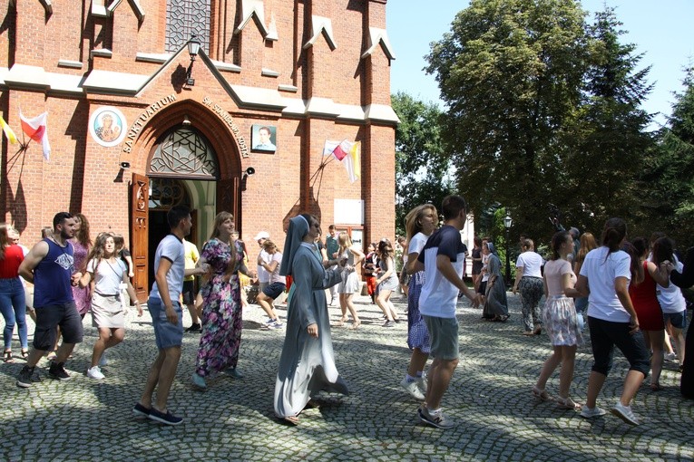 Kongres Młodzieży Polonijnej w Rostkowie