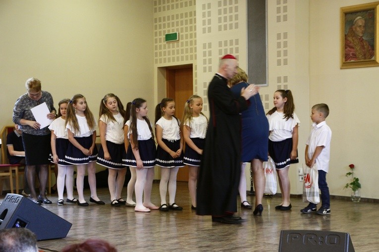 Gala konkursu "Pieśń niesiemy w darze"