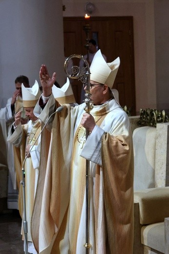 Uroczystość Chrystusa Króla w katowickiej katedrze cz. 1