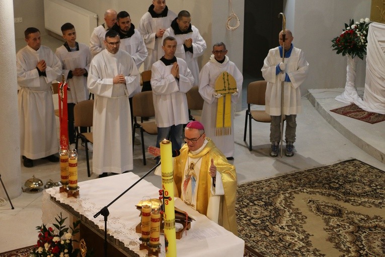 Płock. Święto Miłosierdzia w sanktuarium - cz. 1