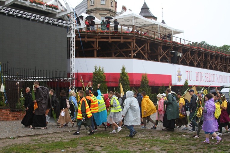 Pielgrzymka 2019. Wejście na Jasną Górę - część II