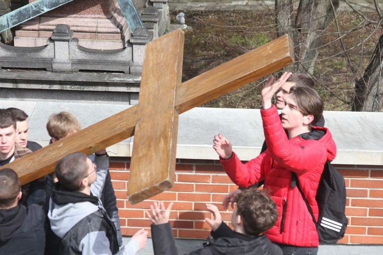 Jasna Góra. Pielgrzymka maturzystów