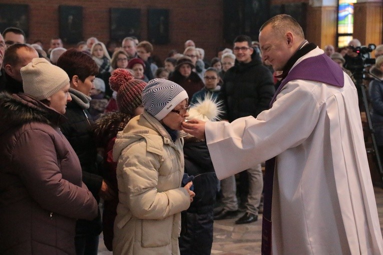 Relikwie śś. Zelii i Ludwika Matin w Glinojecku