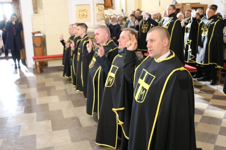 Ślubowanie Rycerzy Jana Pawła II w Pułtusku
