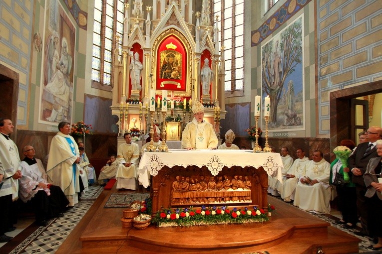 Koronacja obrazu Matki Bożej w Popowie