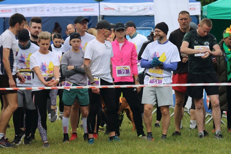 Charytatywne bieganie w Bażantarni