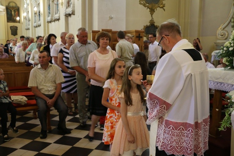 Relikwie św. Antoniego w Woli Kiełpińskiej