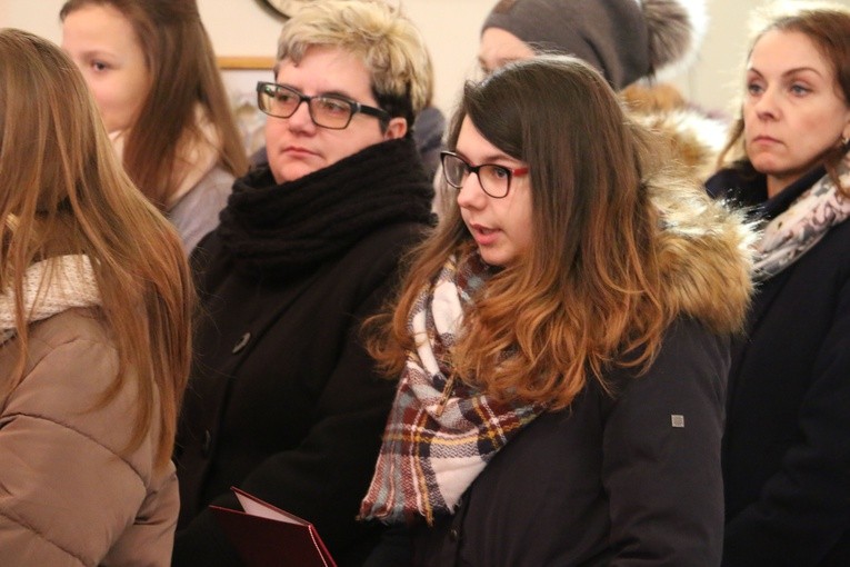 Bierzmowanie w Karniewie