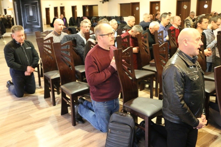 Rekolekcje dla nadzwyczajnych szafarzy Komunii św. Część I