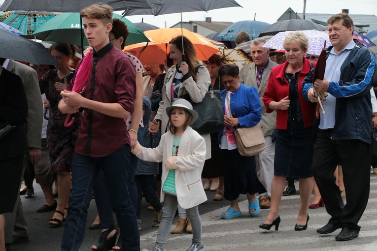 Sikórz. Nawiedzenie w parafii św. Barbary