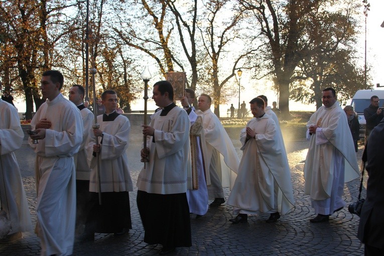 Episkopat w Płocku. Msza w katedrze