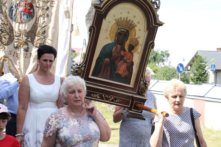 Odnowiony kościół w Lipowcu Kościelnym