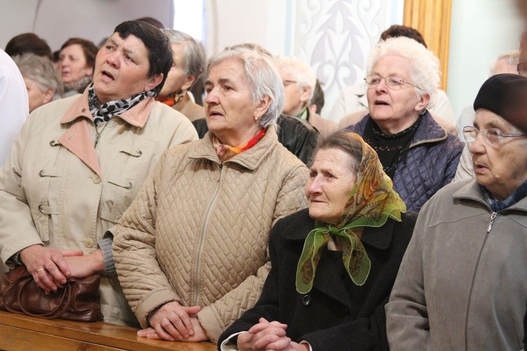 Okalewo. Nawiedzenie w parafii Matki Boskiej Szkaplerznej
