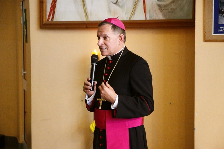 Relikwie św. Jana Pawła II w Rusinowicach