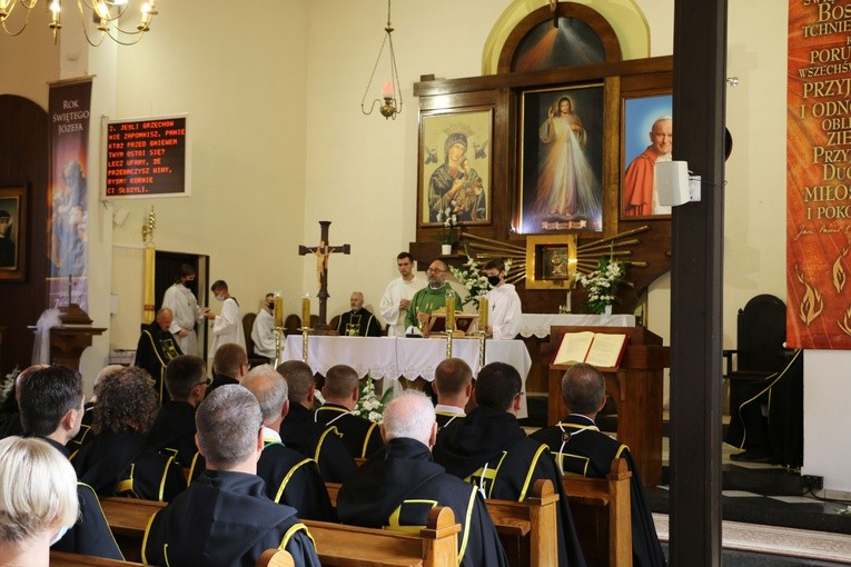 Gostynin. Chorągiew Miłosierdzia Bożego