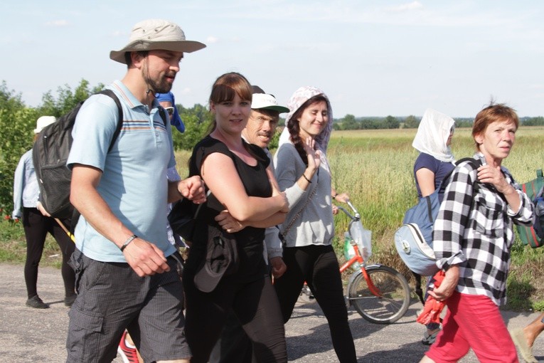 Pielgrzymka do Niepokalanowa. Rębowo