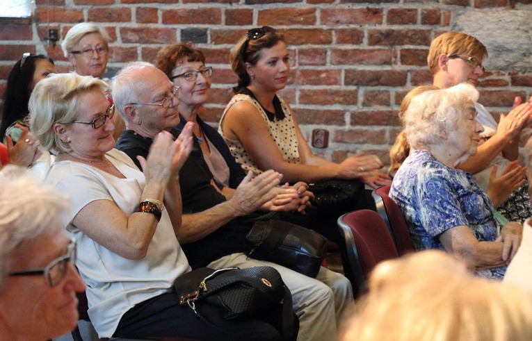 Koncert "Chopin i Debussy" w bibliotece C.K. Norwida