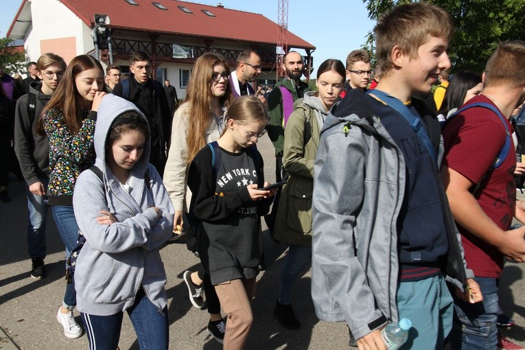 Rostkowo. Pielgrzymka młodzieży