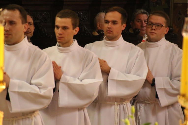 Święcenia diakonatu w Płocku. Część I