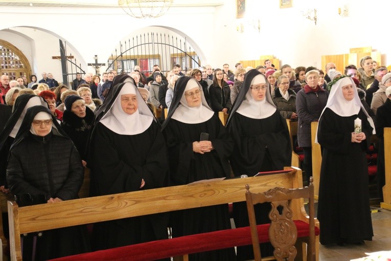 Śluby wieczyste u benedyktynek w Sierpcu