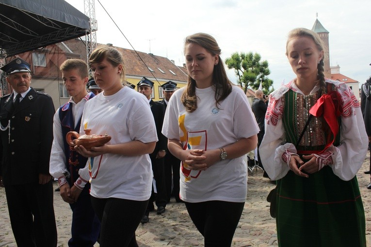 Pułtusk. Msza św. na rozpoczęcie nawiedzenia. Cz. 2