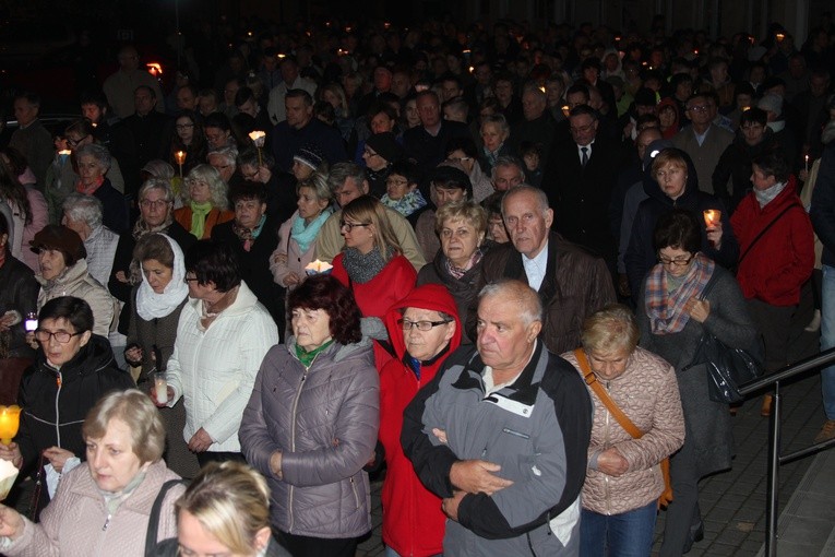 Procesja fatimska w Rypinie. Część 1