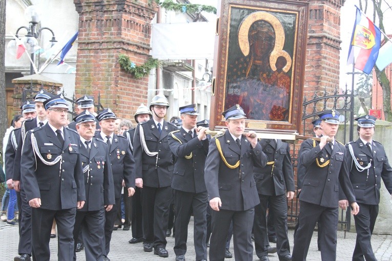 Rypin. Nawiedzenie w parafii Trójcy Świętej
