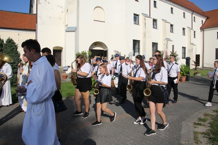 Skępe. Procesja Zaśnięcia NMP