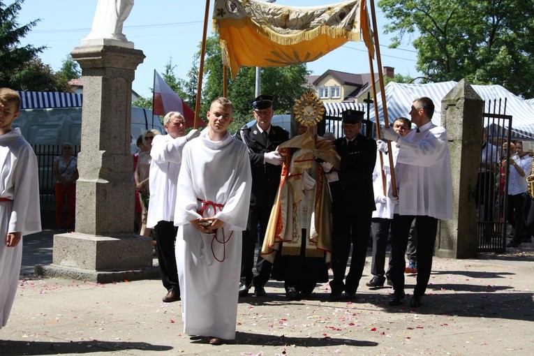 Maków Mazowiecki. Boże Ciało w parafii św. Józefa